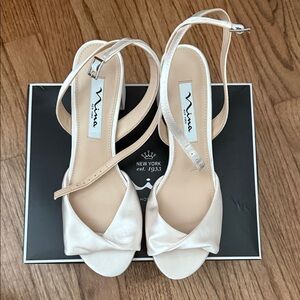 Nordstrom Women's Cream Heels